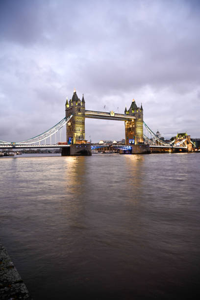istock An evening lookm at Tower Bridge 1186937902