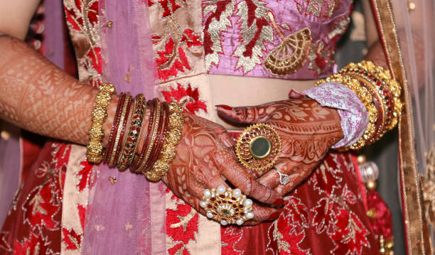 istock Candid Wedding Jewellery 1186939415