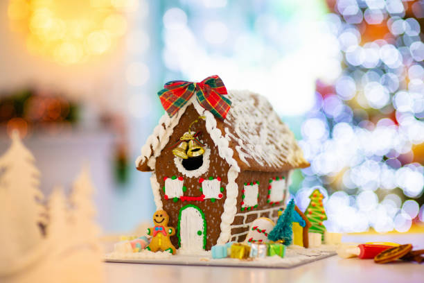 istock Gingerbread house for Christmas 1186947030
