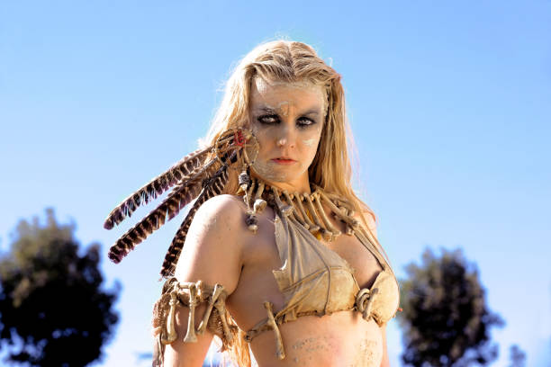 istock Neanderthal Girl 1186956216