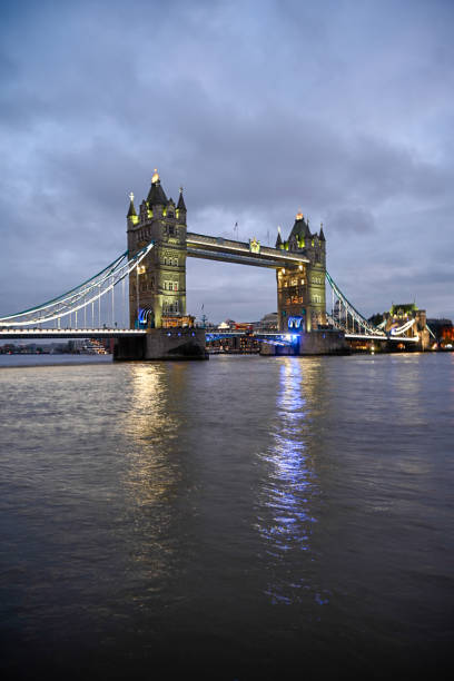 istock An evening lookm at Tower Bridge 1186988188