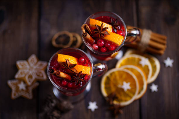 istock Christmas mulled wine with cranberry and oranges 1187000553