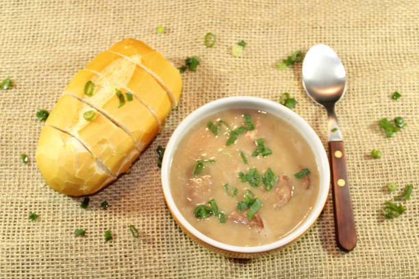 istock bean broth with pepperoni sausage 1187012289