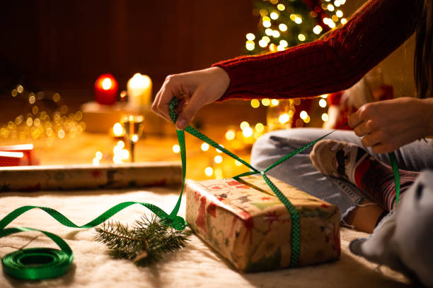 istock Final touches of wrapping Christmas presents 1187039629