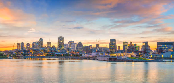 istock Downtown Montreal skyline at sunset 1187060696