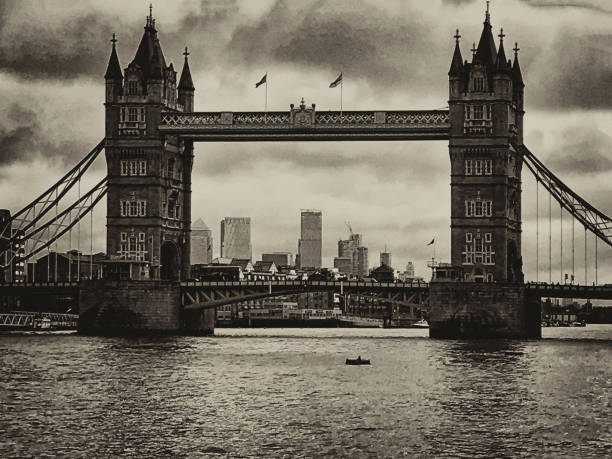 istock The tower bridge in early morning B/W 1187061652