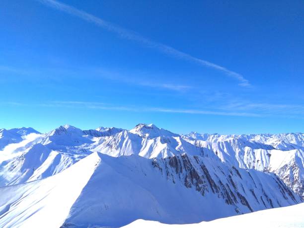 istock Winter in the mountains 1187122695