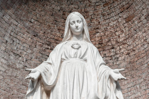 istock Statue in stone of Virgin Mary 1187128650