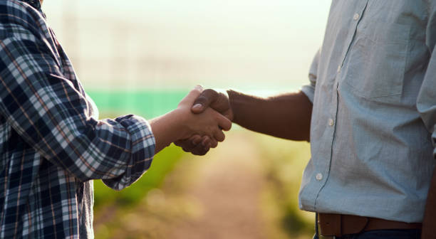 istock You've got yourself a deal 1187138241