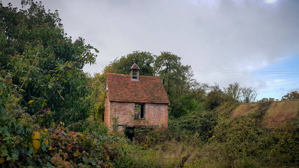 istock Red brick shed Worcestershire, England, UK 1187145239