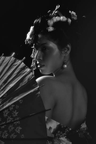 istock Young lady wearing Japanese traditional kimono 1187160586