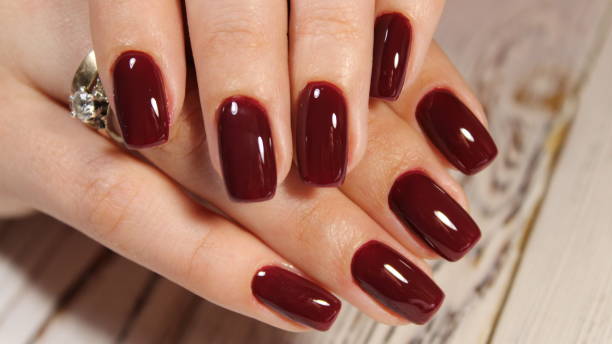 istock sexy red manicure 1187218577