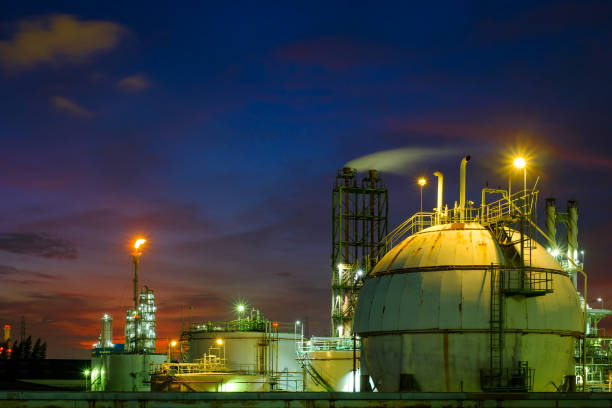 istock Oil and gas refinery 1187258278
