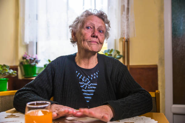 istock Surprised old woman 1187262868