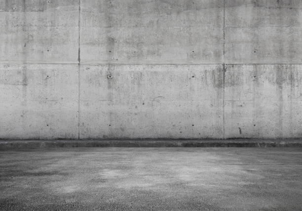 estacionamiento vacío, interior de hormigón - rough nobody textured wall fotografías e imágenes de stock