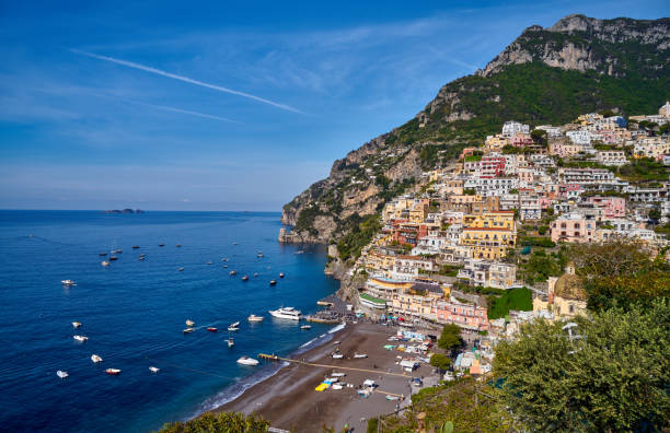 istock Positano - Amalfi coast 1187314207