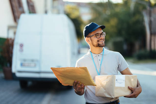 istock He always makes deliveries with a smile! 1187347740