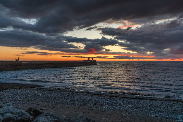 whitehaven, reino unido - north pier fotografías e imágenes de stock