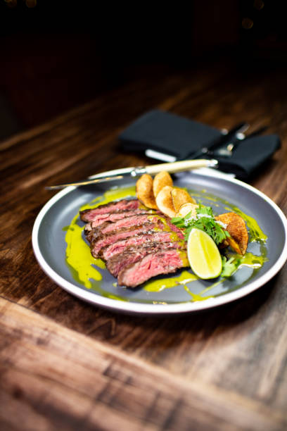 istock Skirt Steak Gourmet Dining 1187396080