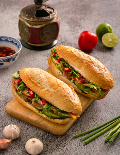 istock Banh Mi - Vietnamese sandwich 1187415753