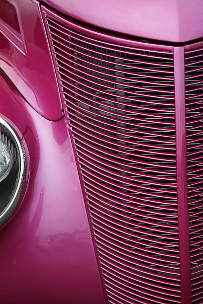 istock Red Hot Antique Automobile Grill 118747169