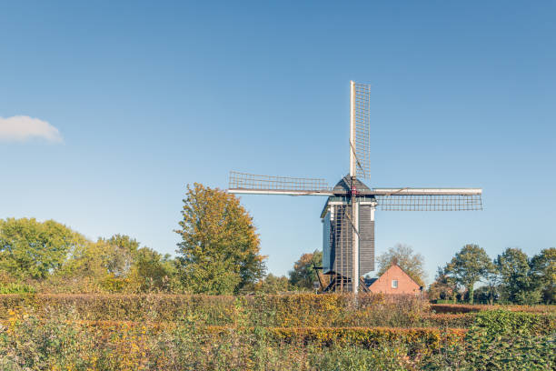 Flour mill The Akkermolen in the Dutch village of Zundert, in the province of Noord-Brabant, is a post mill built in 1625. The mill was restored in 1992 and is still capable of grinding.