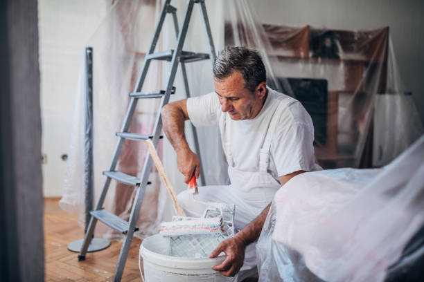 istock Senior man renovating home 1187590616
