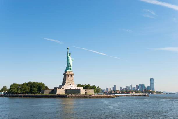 istock Statue Of Liberty 1187645955