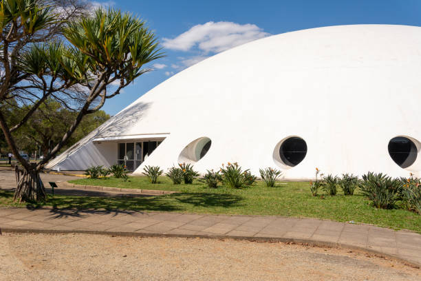 Oca building, exhibition space in Ibirapuera Park. Lucas Nogueira Garcez Pavilion, popularly known as Oca, is an exhibition pavilion located in Ibirapuera Park, in Sao Paulo city, Brazil. ibirapuera park stock pictures, royalty-free photos & images