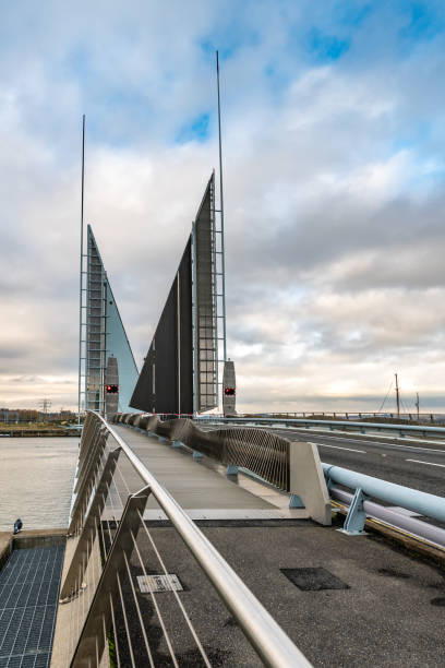 istock Poole Twin Sails Bridge from the footpath 1187657315