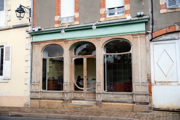 istock Architecture of an old shop window 1187686586