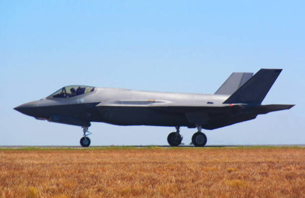 istock F-35 Military fighter airplane 1187726182