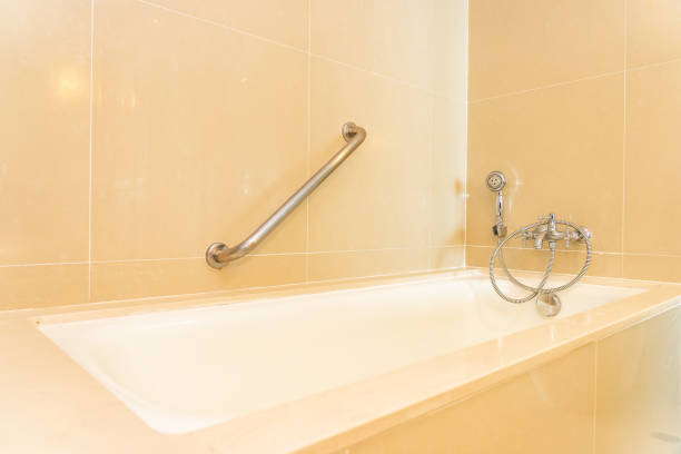 istock Beautiful luxury white bathtub decoration interior 1187732531