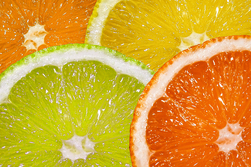 Different slices of orange fruit