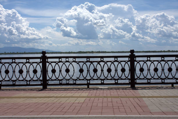 istock PIETONNE RIVER KHABAROVSK RIVER TRACK 1187772656