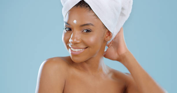 istock I'll share my beauty routine if you share yours 1187804633
