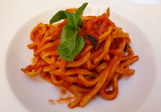 istock Vermicelloni with bolognese and basil 1187859366