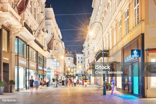 Kohlmarkt Shopping Street In Old Town Vienna Austria Stock Photo - Download Image Now