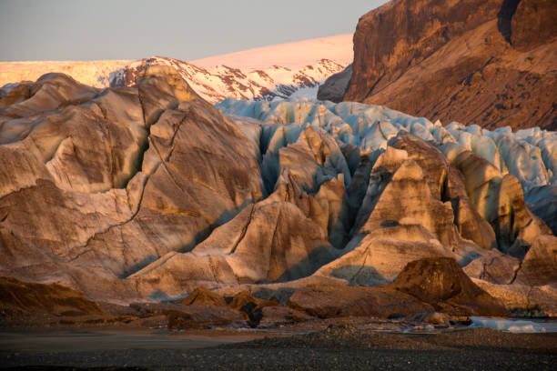 istock GREAT OPENING OF ICE IN GLACIER 1187867977