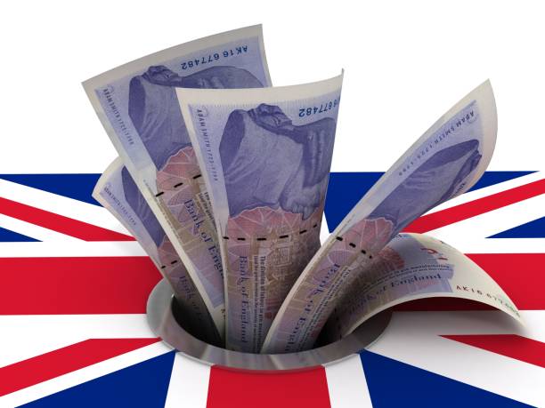 istock UK pound falling money crisis recession brexit 1187895102