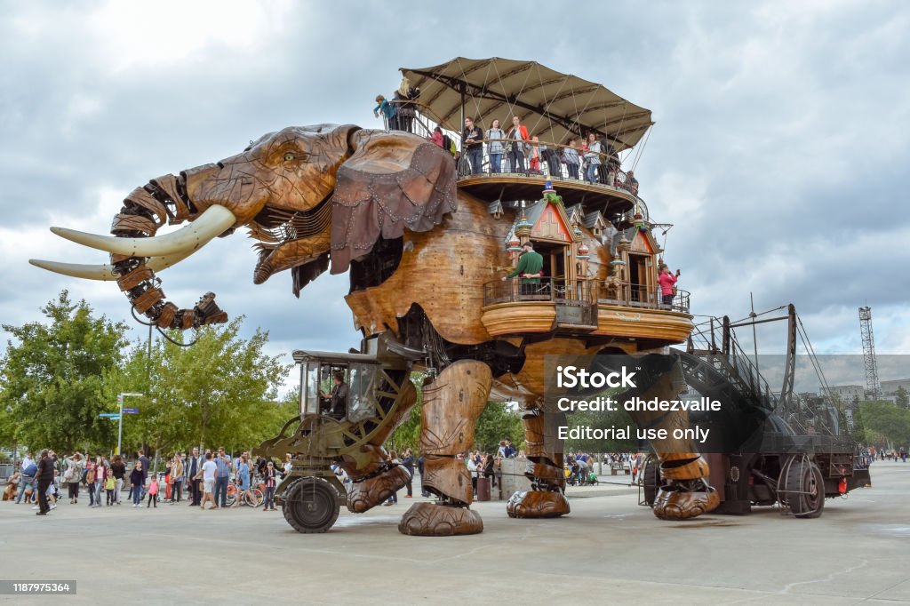 The Machines of the Isle of Nantes (Les Machines de l'île) is an artistic, touristic and cultural project based in Nantes, France. Summer Fun for children and adults. NANTES, FRANCE - JULY 1, 2017: The Machines of the Isle of Nantes (Les Machines de l'île) is an artistic, touristic and cultural project based in Nantes, France. Summer Fun for children and adults. Nantes Stock Photo