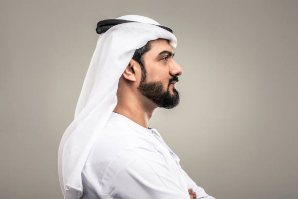 istock Arabian man with traditional dress 1188035763