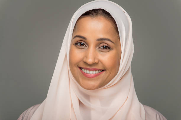 istock Arabian woman isolated on background 1188037097