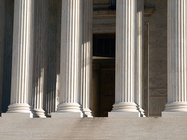 istock Supreme Court Pillars 118806929