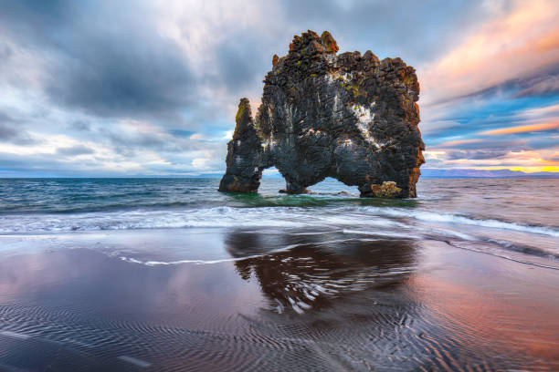 istock view of Hvitserkur 1188084586