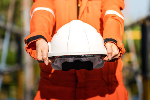 istock Oil field operator on working platform - Industrial concept photo. 1188092063
