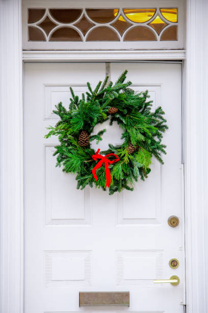istock Christmas Door Wreath 1188209570