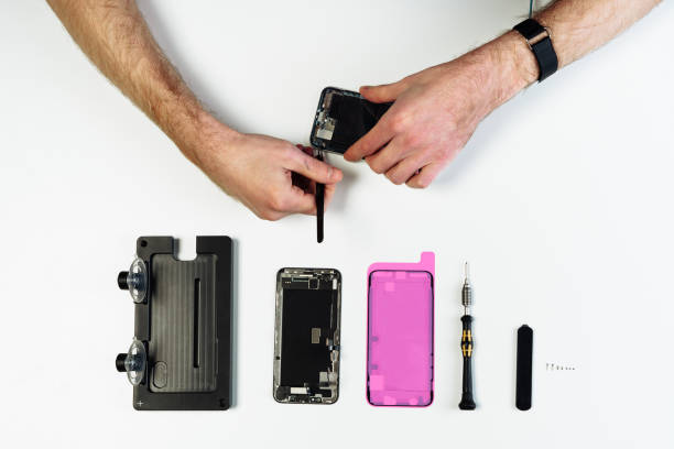istock Broken Phone Repair Disassemble Part Flat Lay 1188227425