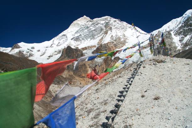 istock Mount Makalu and buddhist prayer flags, Nepal Himalayas 1188306040