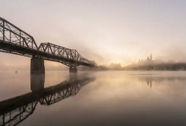 Photo of Ottawa skyline and the Alexandra Bridge